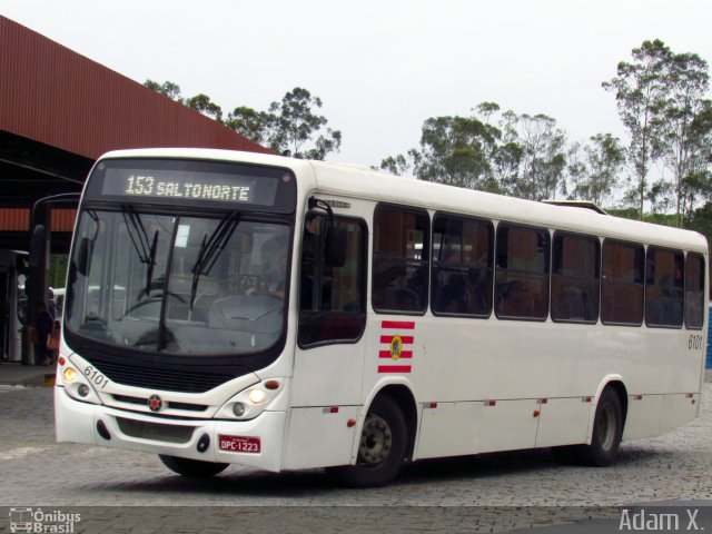 Viação Piracicabana Blumenau 6101  na cidade de Blumenau, Santa Catarina, Brasil, por Adam Xavier Rodrigues Lima. Número da foto: #5516454.