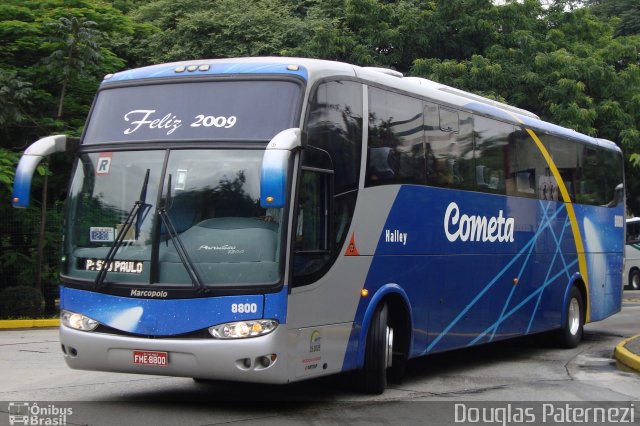 Viação Cometa 8800 na cidade de São Paulo, São Paulo, Brasil, por Douglas Paternezi. Número da foto: #5515643.