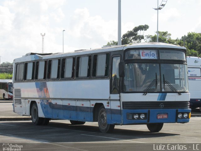 Ônibus Particulares 1582 na cidade de São Lourenço da Mata, Pernambuco, Brasil, por Luiz Carlos de Santana. ID da foto: 5519122.