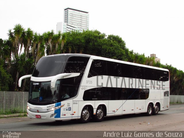 Auto Viação Catarinense 3725 na cidade de Curitiba, Paraná, Brasil, por André Luiz Gomes de Souza. Número da foto: #5519497.