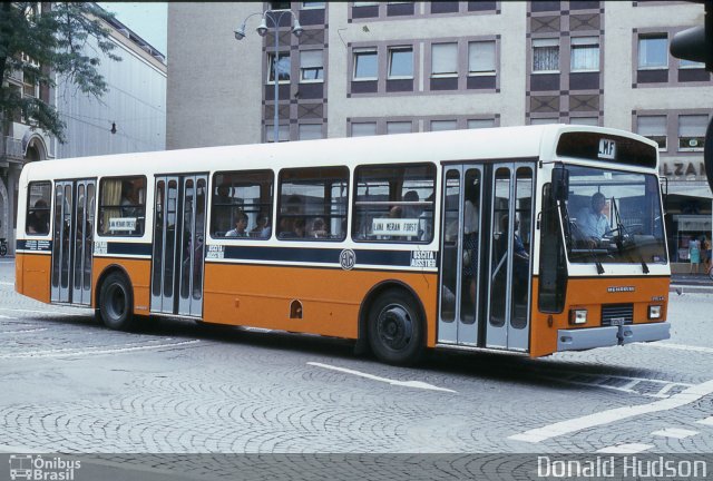 ALM - Autolinien Lana-Meran Betriebsgesellschaft mbH 274678 na cidade de , por Donald Hudson. Número da foto: #5520559.