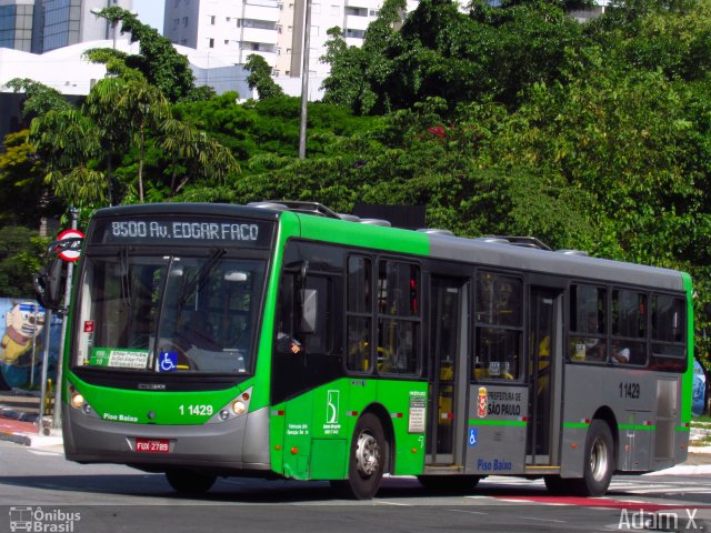 Viação Santa Brígida 1 1429 na cidade de São Paulo, São Paulo, Brasil, por Adam Xavier Rodrigues Lima. ID da foto: 5523191.