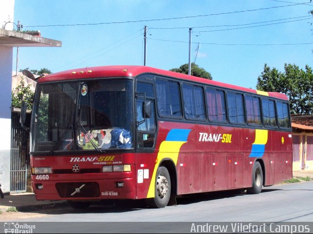 Ônibus Particulares 4660 na cidade de Pirapora, Minas Gerais, Brasil, por Andrew Campos. ID da foto: 5526001.