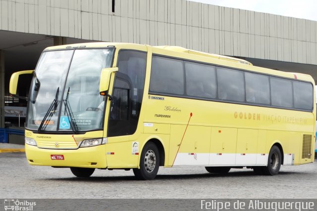 Viação Itapemirim 45805 na cidade de Caruaru, Pernambuco, Brasil, por Felipe Pessoa de Albuquerque. Número da foto: #5527274.