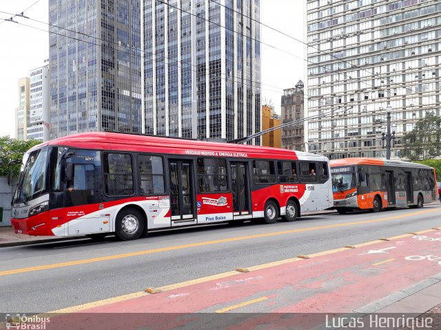 Himalaia Transportes > Ambiental Transportes Urbanos 4 1590 na cidade de São Paulo, São Paulo, Brasil, por Lucas Henrique . Número da foto: #5531554.