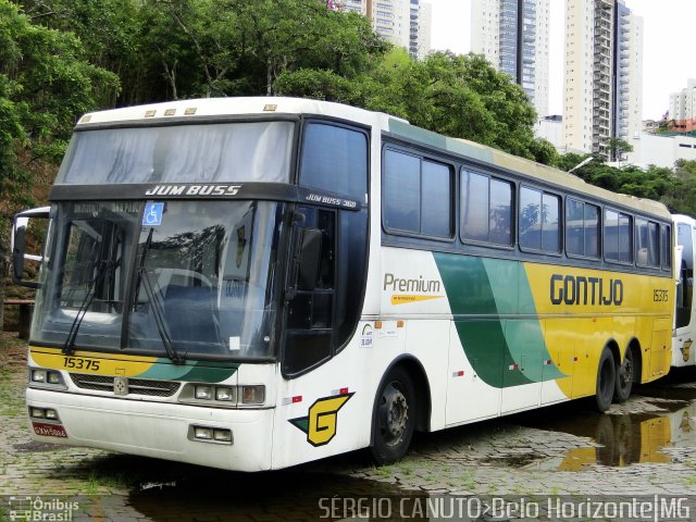 Empresa Gontijo de Transportes 15375 na cidade de Belo Horizonte, Minas Gerais, Brasil, por Sérgio Augusto Braga Canuto. ID da foto: 5529881.