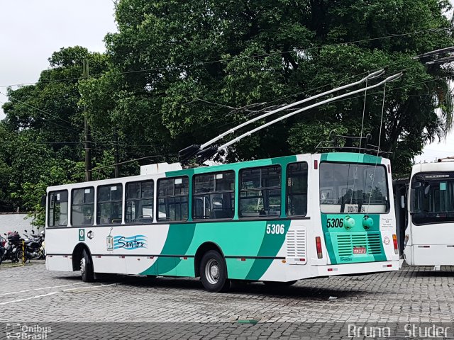 Viação Piracicabana Santos 5306 na cidade de Santos, São Paulo, Brasil, por Bruno Studer. Número da foto: #5535103.
