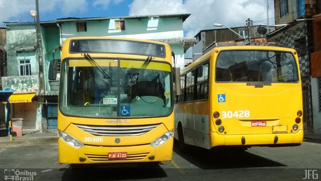 Plataforma Transportes 30386 na cidade de Salvador, Bahia, Brasil, por Jessé Ferreira Gonçalves. ID da foto: 5536264.