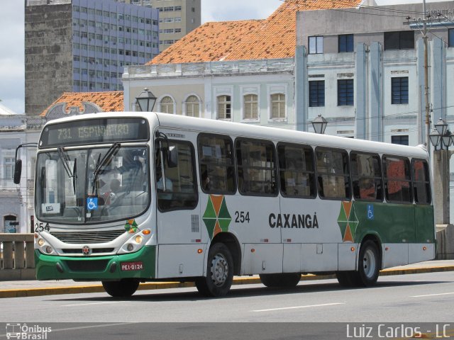 Rodoviária Caxangá 254 na cidade de Recife, Pernambuco, Brasil, por Luiz Carlos de Santana. ID da foto: 5536453.