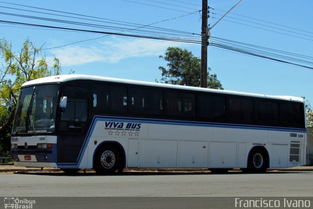 Ônibus Particulares 1204 na cidade de Assis, São Paulo, Brasil, por Francisco Ivano. Número da foto: #5471416.