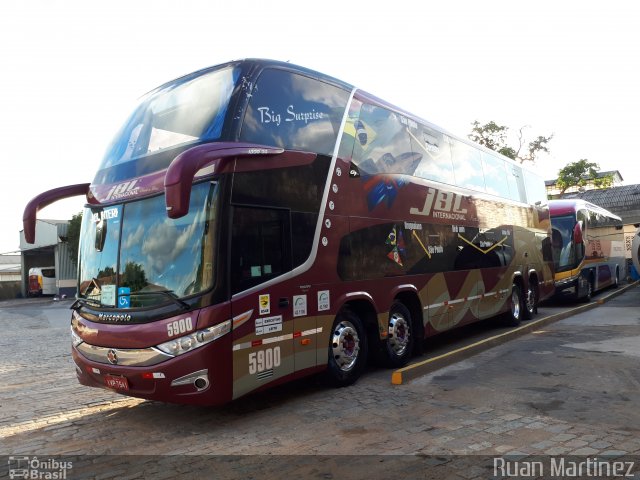 JBL Turismo 5900 na cidade de São Paulo, São Paulo, Brasil, por Ruan Martinez. ID da foto: 5473925.