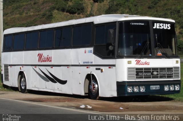 Ônibus Particulares KST5818 na cidade de Guapimirim, Rio de Janeiro, Brasil, por Lucas Lima. Número da foto: #5473284.