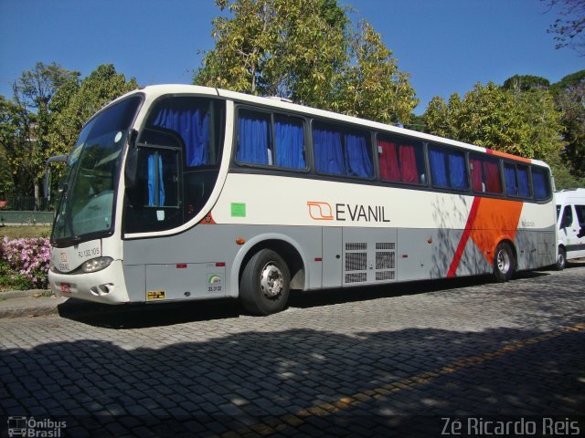 Evanil Transportes e Turismo RJ 132.105 na cidade de Petrópolis, Rio de Janeiro, Brasil, por Zé Ricardo Reis. Número da foto: #5478009.