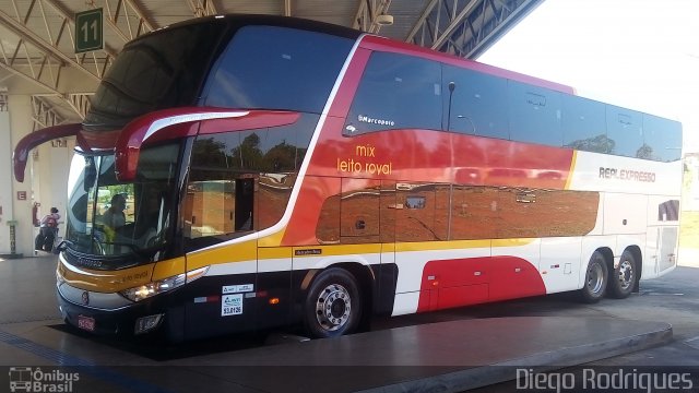 Real Expresso 11718 na cidade de Brasília, Distrito Federal, Brasil, por Diego Pereira. Número da foto: #5479849.