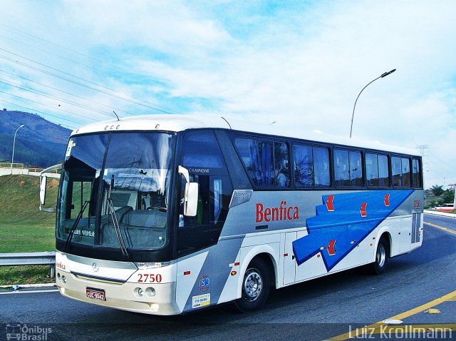 Transportadora Turística Benfica 2750 na cidade de Aparecida, São Paulo, Brasil, por Luiz Krolman. Número da foto: #5477822.