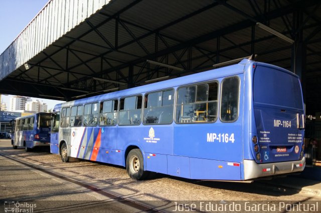 Expresso Metrópolis Transportes e Viagens MP-1164 na cidade de Monte Mor, São Paulo, Brasil, por José Eduardo Garcia Pontual. Número da foto: #5481132.