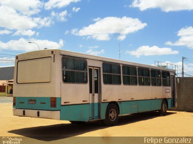 Ônibus Particulares PRN3072 na cidade de Açu, Rio Grande do Norte, Brasil, por Felipe Gonzalez. ID da foto: 5483620.