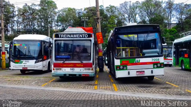 Metra - Sistema Metropolitano de Transporte 043 na cidade de São Bernardo do Campo, São Paulo, Brasil, por Matheus Santos Cavalcante. ID da foto: 5563704.