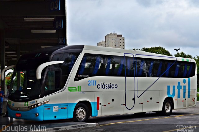 UTIL - União Transporte Interestadual de Luxo 2111 na cidade de Mogi das Cruzes, São Paulo, Brasil, por Douglas Alvim. Número da foto: #5563370.