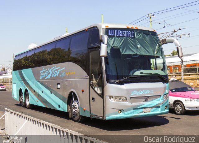 Turistar 2211 na cidade de , por Oscar Rodriguez . Número da foto: #5564897.