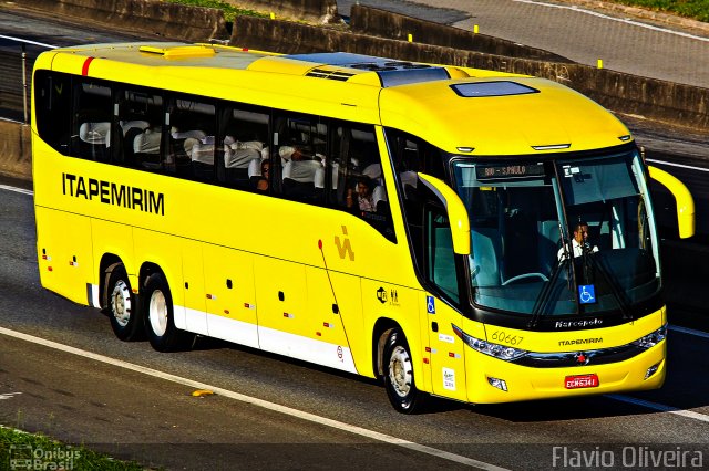 Viação Itapemirim 60667 na cidade de Resende, Rio de Janeiro, Brasil, por Flávio Oliveira. ID da foto: 5566263.