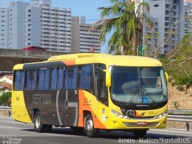 Gertaxi 092 na cidade de Fortaleza, Ceará, Brasil, por Amós  Mattos. Número da foto: #5569330.