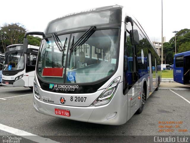 Viação Gato Preto 8 2007 na cidade de São Paulo, São Paulo, Brasil, por Claudio Luiz. Número da foto: #5573859.