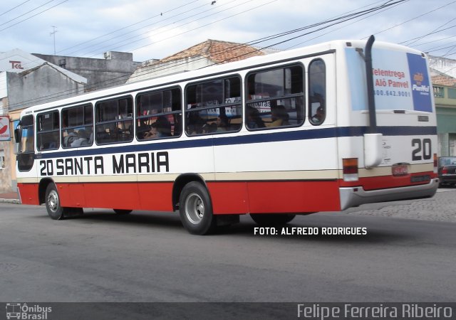 Transportes Santa Maria 20 na cidade de Pelotas, Rio Grande do Sul, Brasil, por Felipe Ferreira Ribeiro. Número da foto: #5575670.