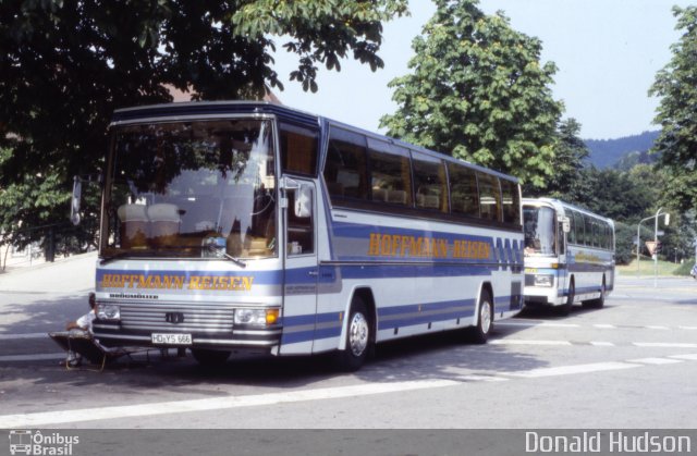 Hoffmann Reisen 666 na cidade de Freiburg im Breisgau, Baden-Württemberg, Alemanha, por Donald Hudson. Número da foto: #5574134.