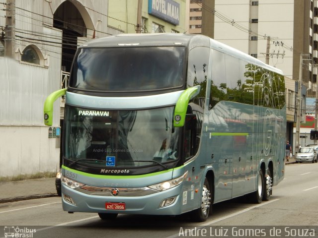 Viação Garcia 8551 na cidade de Curitiba, Paraná, Brasil, por André Luiz Gomes de Souza. ID da foto: 5577827.