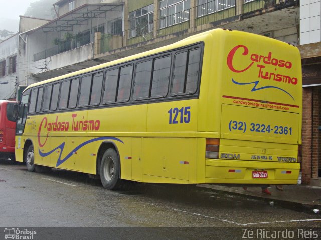 Cardoso Turismo 1215 na cidade de Petrópolis, Rio de Janeiro, Brasil, por Zé Ricardo Reis. ID da foto: 5580542.