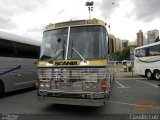 Ônibus Particulares 7500 na cidade de São Paulo, São Paulo, Brasil, por Claudio Luiz. Número da foto: #5582398.