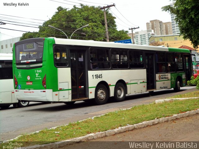 Viação Santa Brígida 1 1845 na cidade de São Paulo, São Paulo, Brasil, por Weslley Kelvin Batista. ID da foto: 5584738.