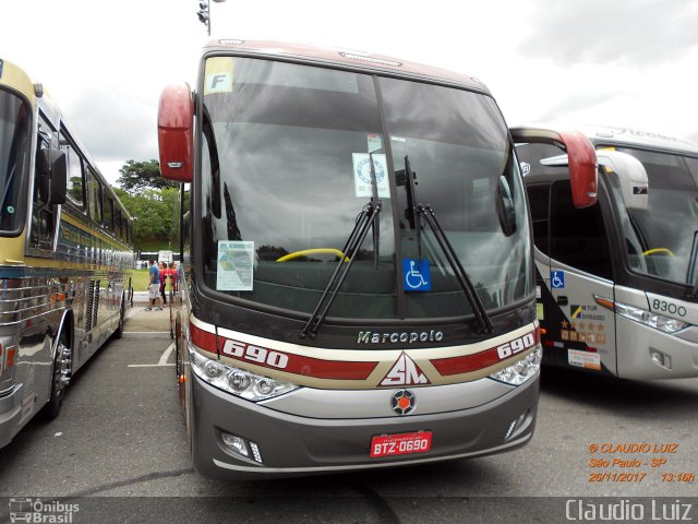 Santa Maria Fretamento e Turismo > Transportes Santa Maria(SP) 690 na cidade de São Paulo, São Paulo, Brasil, por Claudio Luiz. Número da foto: #5585198.