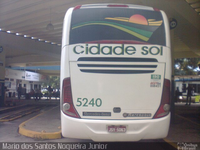 Viação Cidade Sol 5240 na cidade de Salvador, Bahia, Brasil, por Mario dos Santos Nogueira Junior. Número da foto: #5588411.