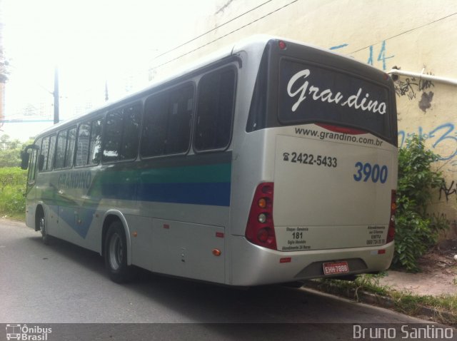 Grandino Transportes 3900 na cidade de Taboão da Serra, São Paulo, Brasil, por Bruno Santino. ID da foto: 5587581.