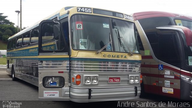 Viação Cometa 7455 na cidade de São Paulo, São Paulo, Brasil, por Andre Santos de Moraes. Número da foto: #5588513.