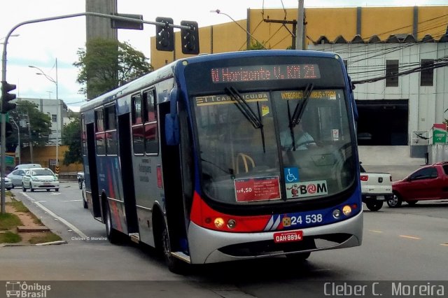 Empresa de Transportes e Turismo Carapicuiba 24.538 na cidade de Barueri, São Paulo, Brasil, por Cleber C.  Moreira. Número da foto: #5541958.