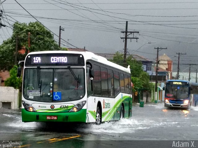 Viação Piracicabana Santos 4326 na cidade de Santos, São Paulo, Brasil, por Adam Xavier Rodrigues Lima. ID da foto: 5590574.