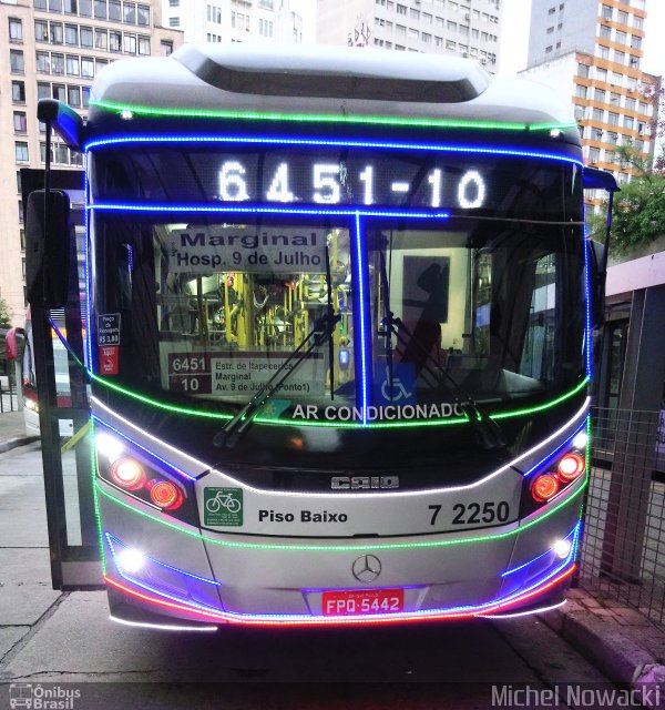 Viação Campo Belo 7 2250 na cidade de São Paulo, São Paulo, Brasil, por Michel Nowacki. Número da foto: #5594090.