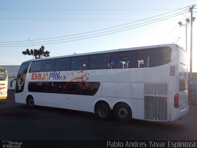 Salon Rios del Sur EMIJAPI BUS na cidade de , por Pablo Andres Yavar Espinoza. Número da foto: #5594429.
