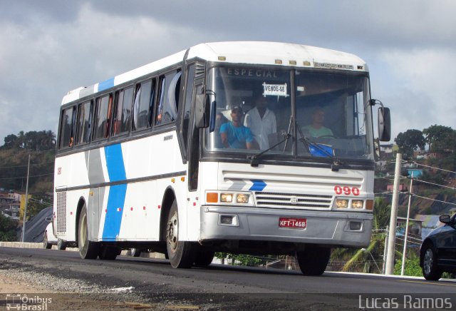 Ônibus Particulares 090 na cidade de Recife, Pernambuco, Brasil, por Lucas Ramos. Número da foto: #5593393.