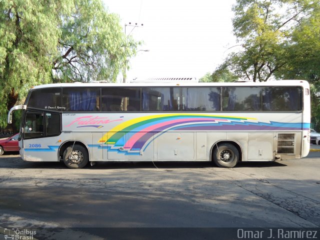 Futura 2086 na cidade de Gustavo A. Madero, Ciudad de México, México, por Omar Ramírez Thor2102. Número da foto: #5613314.