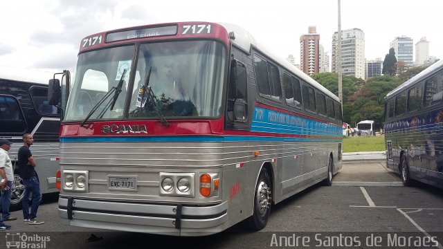 Ônibus Particulares 7171 na cidade de São Paulo, São Paulo, Brasil, por Andre Santos de Moraes. ID da foto: 5615896.