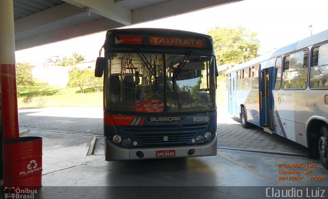 Empresa de Ônibus Pássaro Marron 92916 na cidade de Caçapava, São Paulo, Brasil, por Claudio Luiz. Número da foto: #5614646.