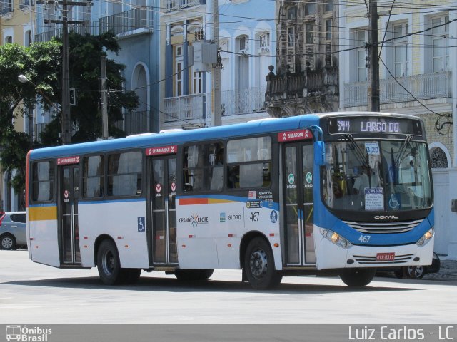 Transportadora Globo 467 na cidade de Recife, Pernambuco, Brasil, por Luiz Carlos de Santana. ID da foto: 5543357.