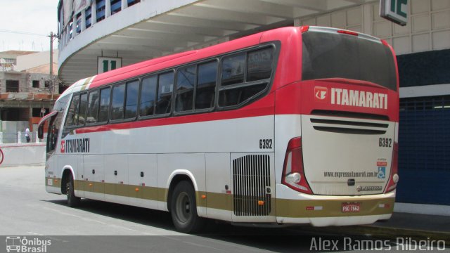 Expresso Itamarati 6392 na cidade de Aparecida, São Paulo, Brasil, por Alex Ramos Ribeiro. ID da foto: 5544012.