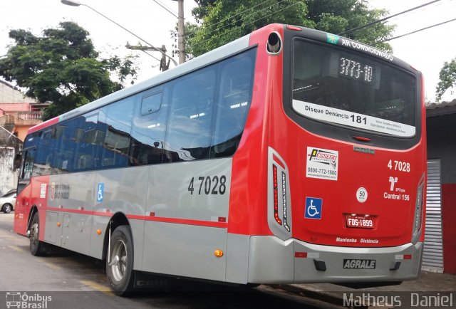 Pêssego Transportes 4 7028 na cidade de São Paulo, São Paulo, Brasil, por Matheus  Daniel. Número da foto: #5616653.