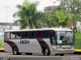 Esctur Turismo 002 na cidade de Londrina, Paraná, Brasil, por Lucas Oliveira . Número da foto: #5617776.