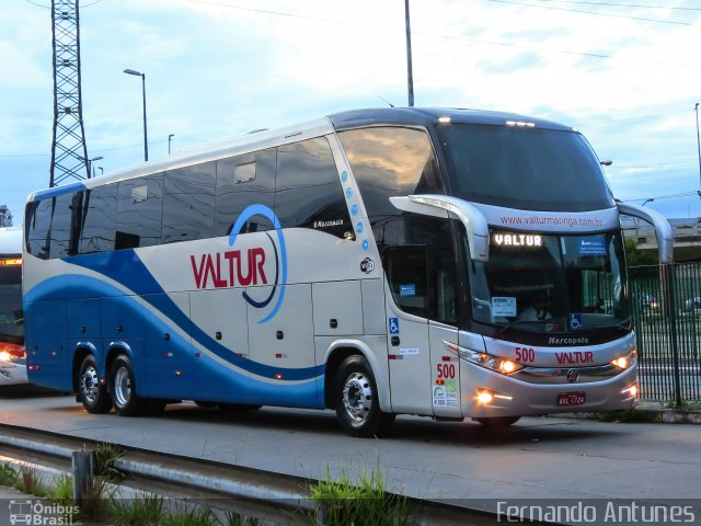 Valtur Turismo 500 na cidade de São Paulo, São Paulo, Brasil, por Fernando Antunes. Número da foto: #5621631.